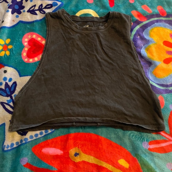 Aerie Gray Crop Muscle Tee Sleeveless - Picture 1 of 3